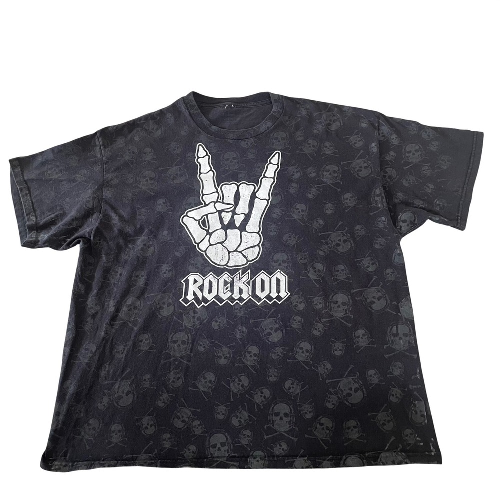 Rock On Skulls Black Tshirt Men 2XL (Measured READ) All Over Print Graphic faded
